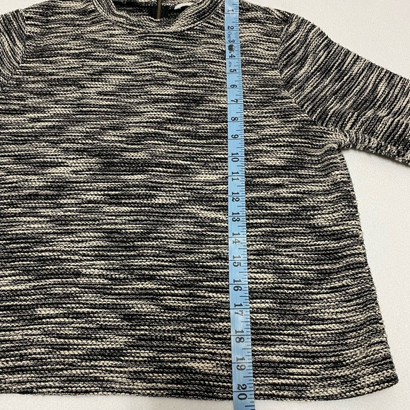 H&M Black And White Textured Sweater Zipper Back M - Picture 6 of 8